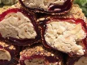 GÜLLÜ FINDIK KREMALI ÇİKOLATALI TOZ FISTIK KAPLI LOKUM