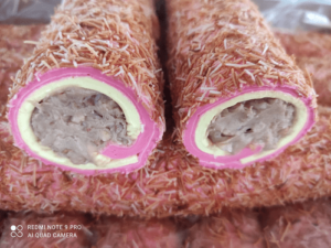 Browni Çilekli Muzlu Fındık Parçacıklı Kadayıf Kaplamalı Lokum
