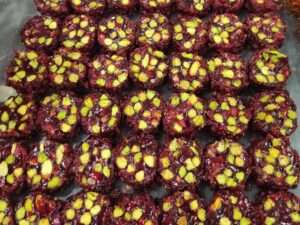 Şeker İlavesiz Antep Fıstıklı Nar Aromalı Lokum 500 gr S.K-667